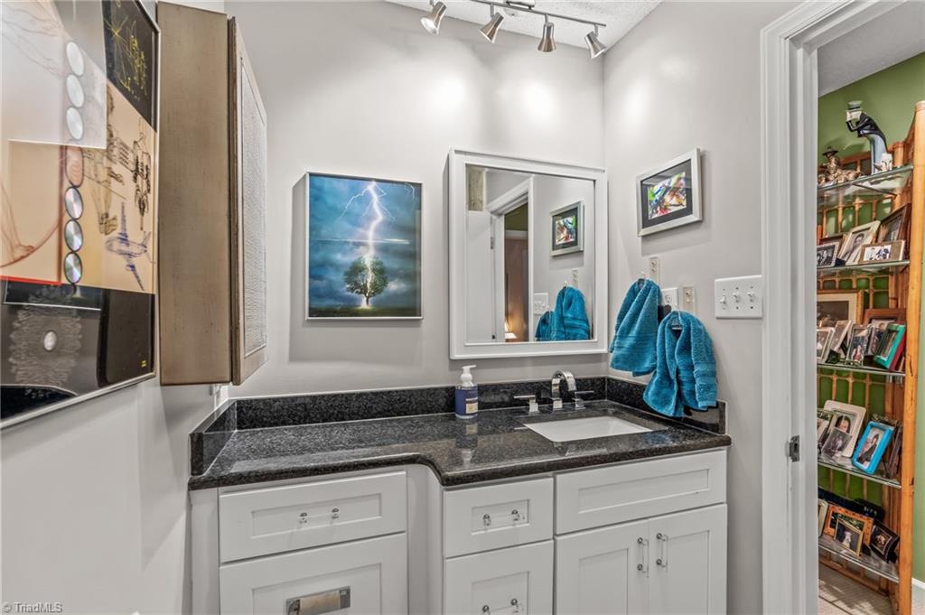 1937 #E Eastchester Drive