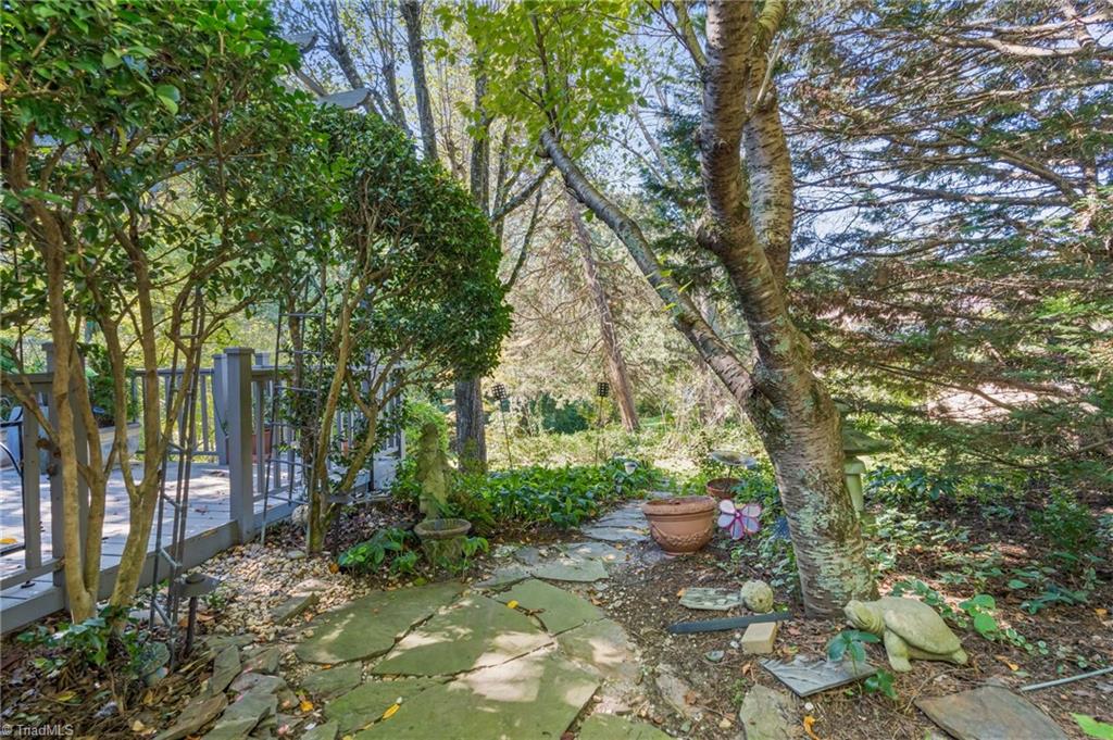 1937 #E Eastchester Drive