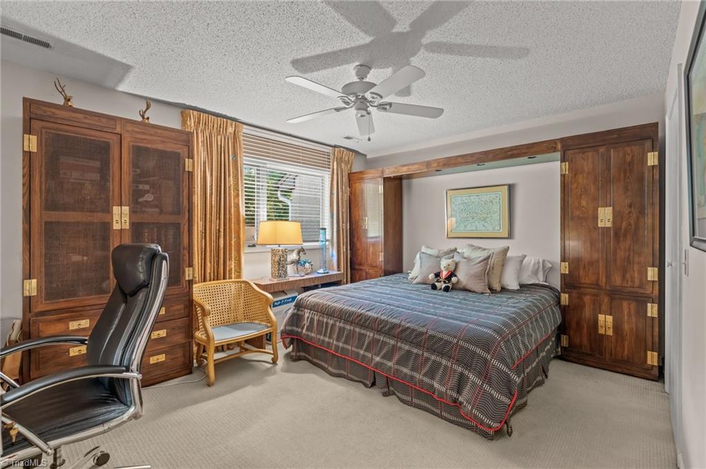 1937 #E Eastchester Drive