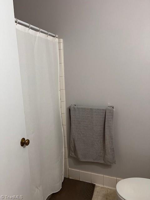 1001 Robin Hood Road # B