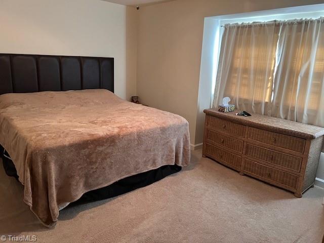 1001 Robin Hood Road # B