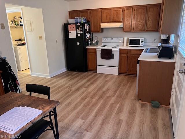 1001 Robin Hood Road # B