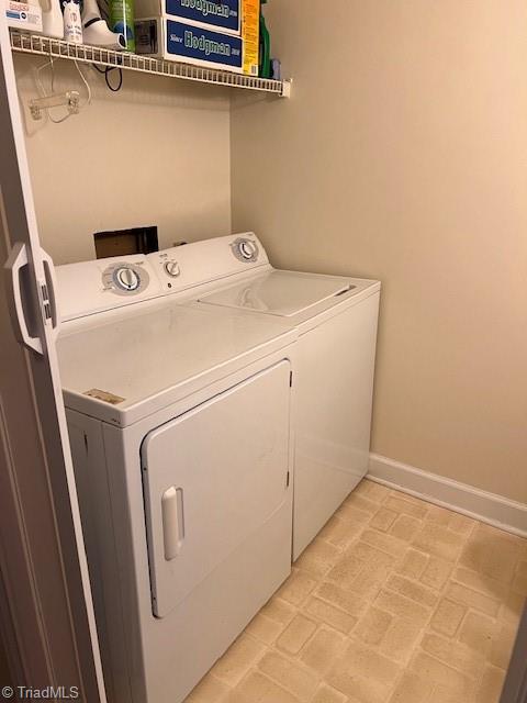 1001 Robin Hood Road # B