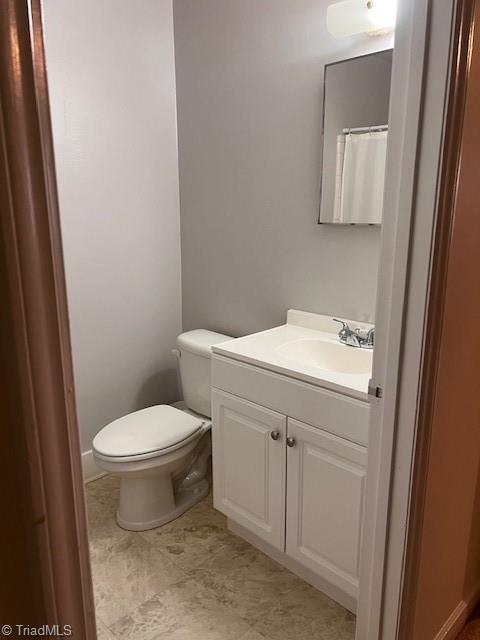 1001 Robin Hood Road # B