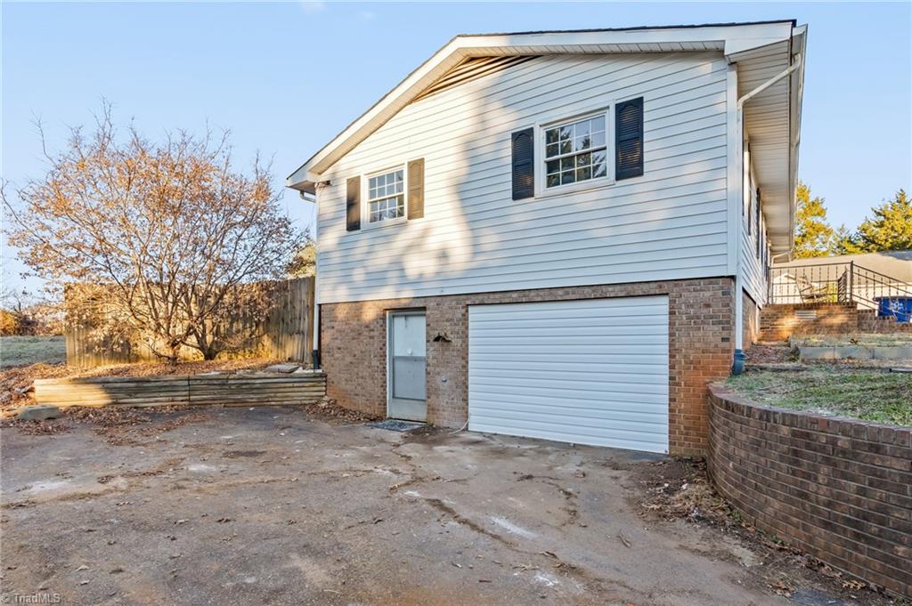 3655 Cedar Springs Drive, Winston-Salem