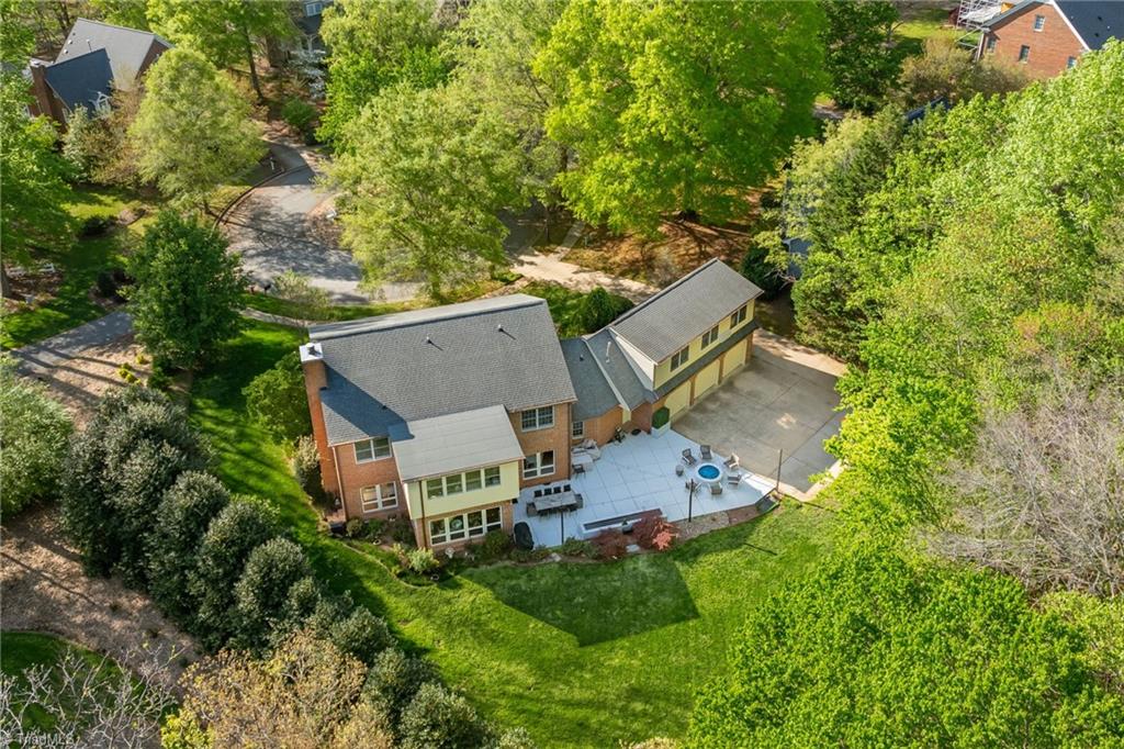 1321 Georgetown Court