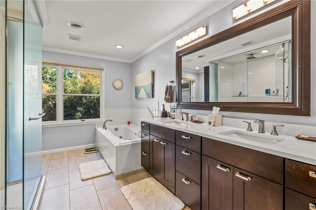 1321 Georgetown Court