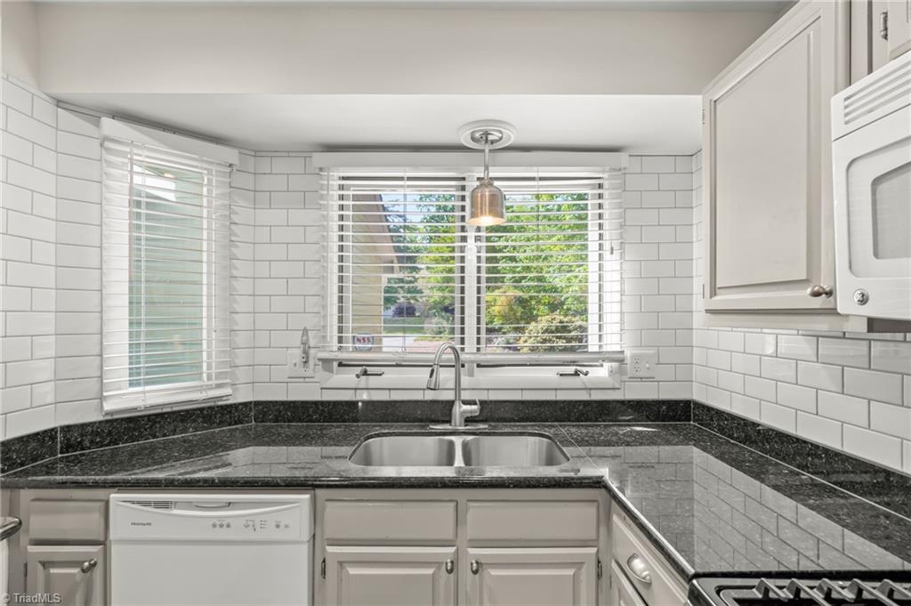 442 Chester Woods Court