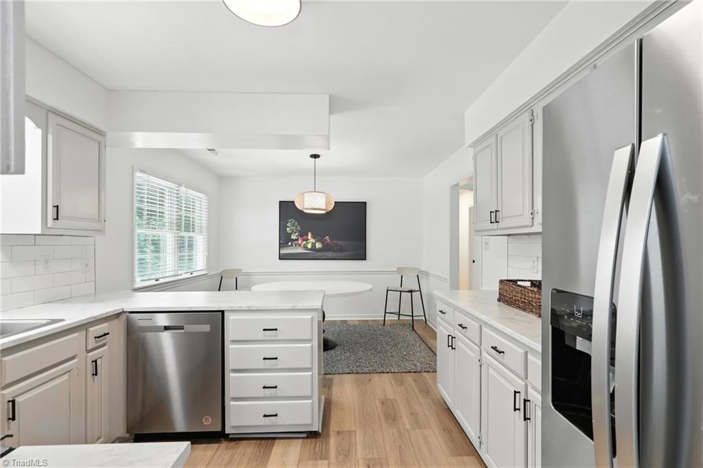 1808 Rivertrace Point