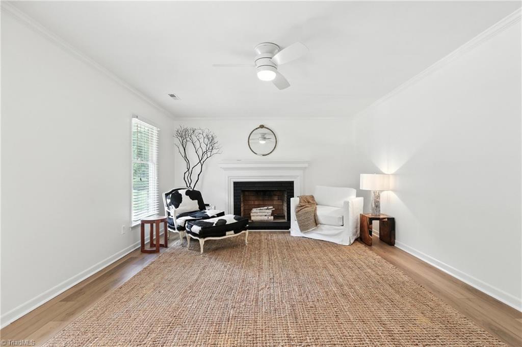 1808 Rivertrace Point