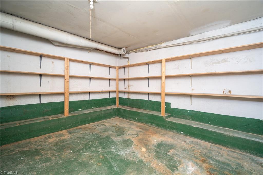 812 W Westwood Avenue