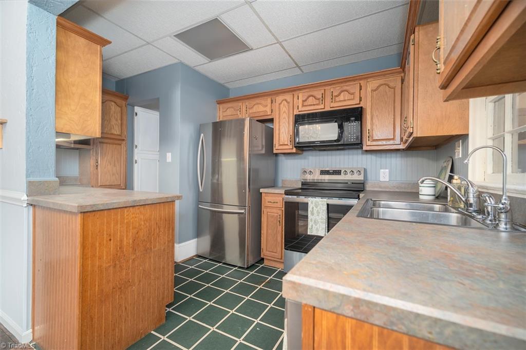 812 W Westwood Avenue