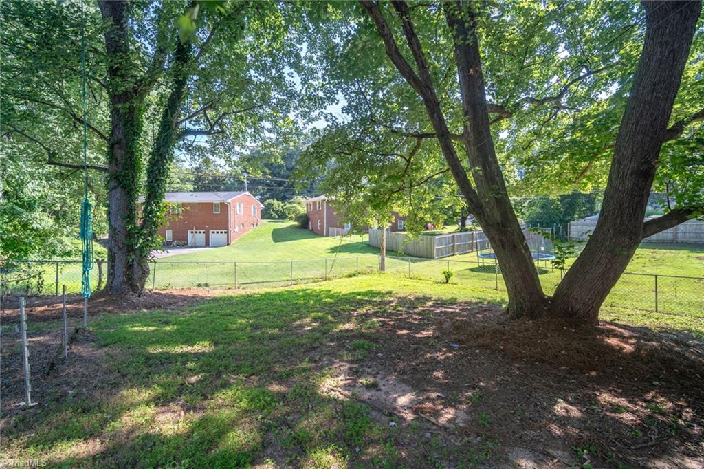 812 W Westwood Avenue