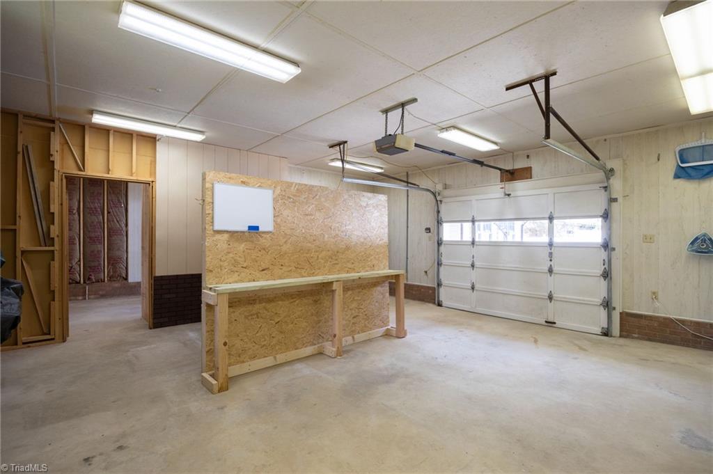 5025 Perryco Lane, Winston-Salem