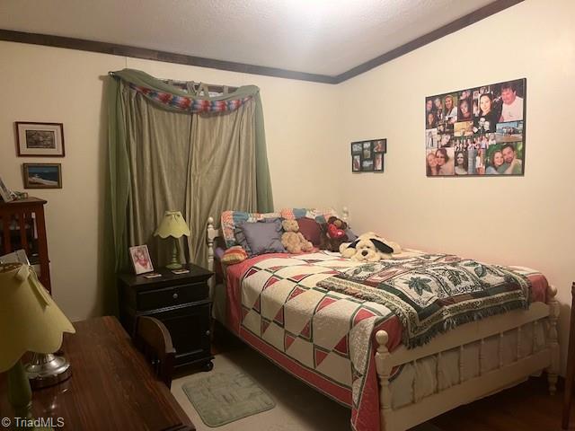 4054 Cross Creek Road