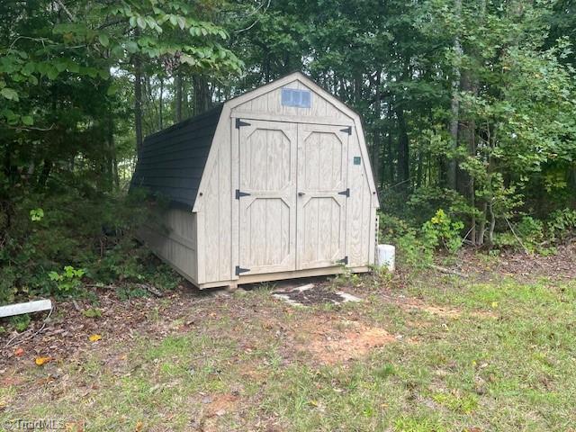 4054 Cross Creek Road