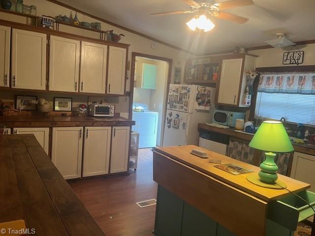 4054 Cross Creek Road