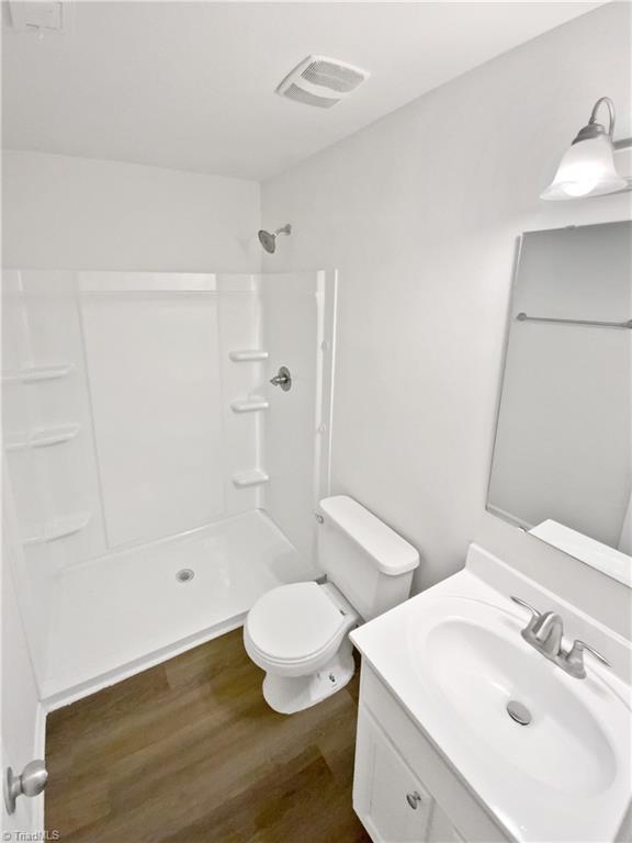 2472 Ingleside Drive