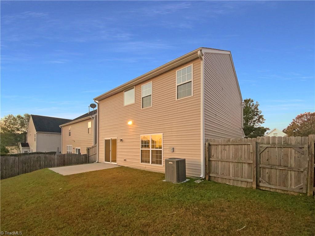 2472 Ingleside Drive