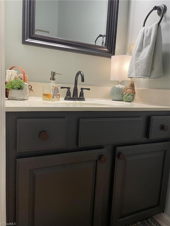 1233 Salem Crossing Road