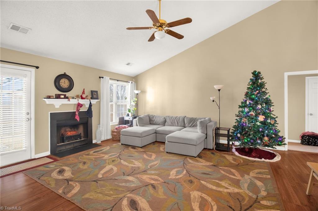 1505 Fiddlers Knoll Drive