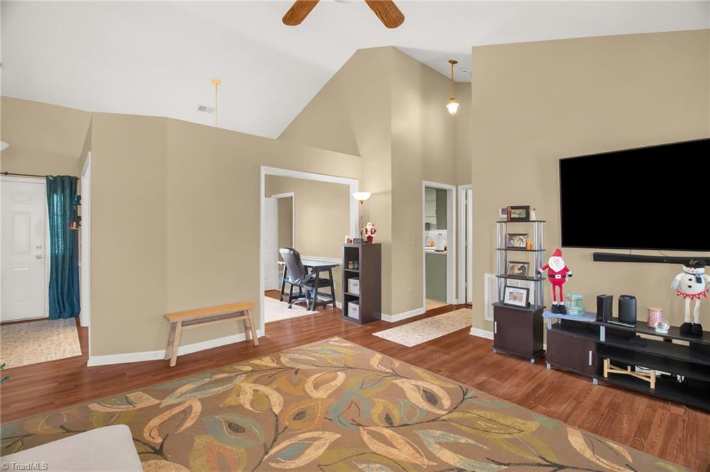 1505 Fiddlers Knoll Drive