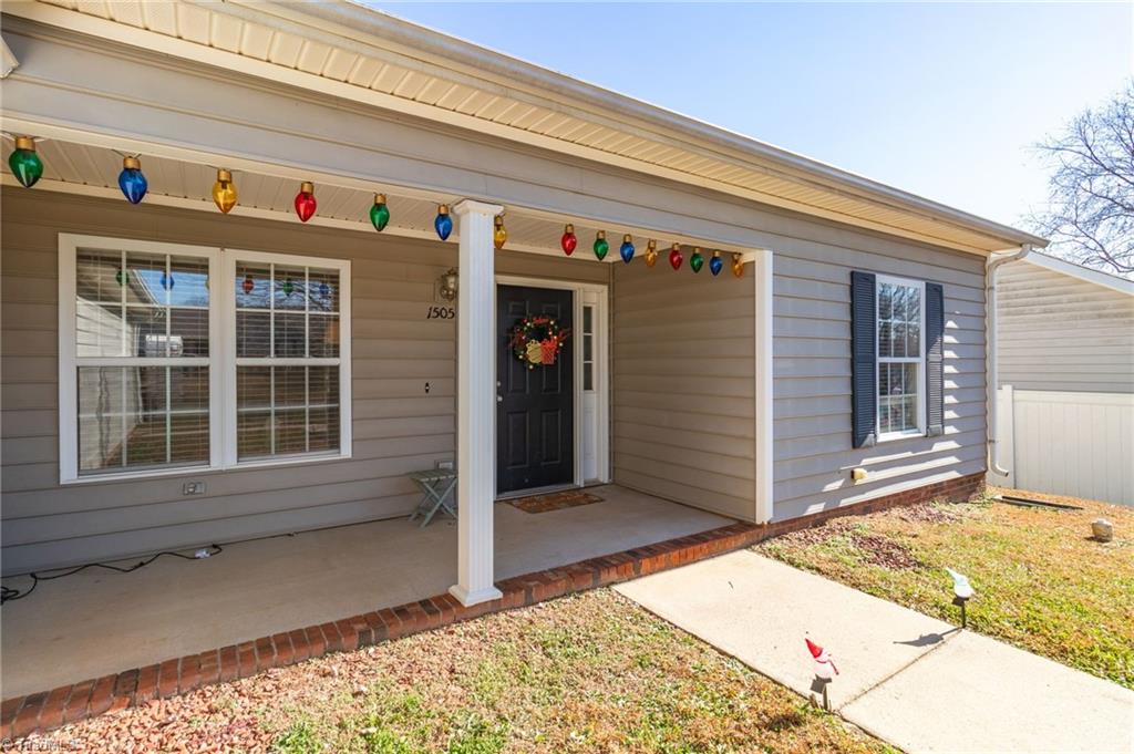 1505 Fiddlers Knoll Drive