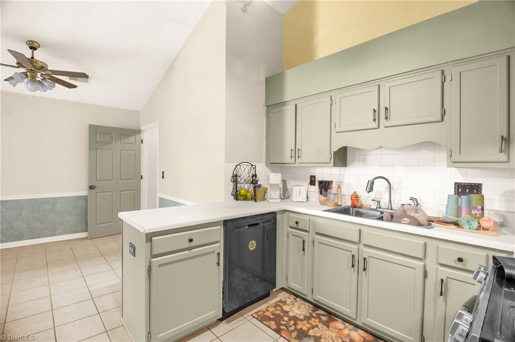 1505 Fiddlers Knoll Drive