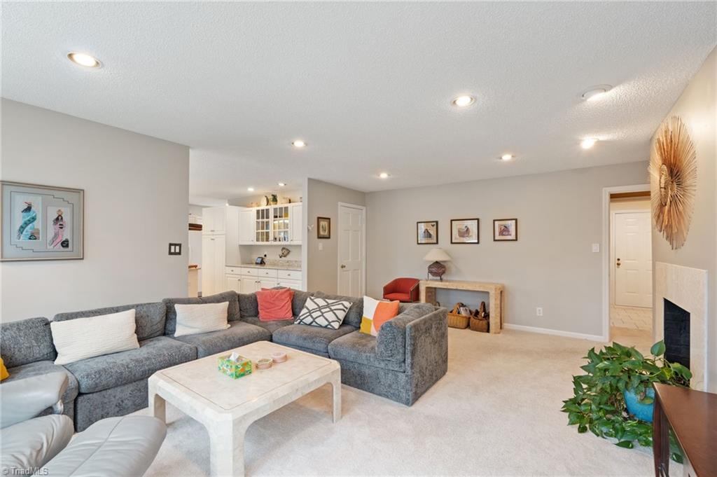 1314 Hempshire Court