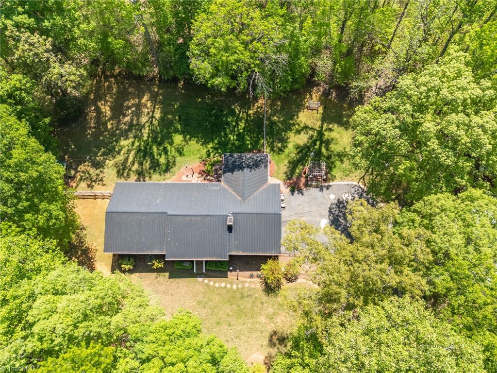 3133 NC HIGHWAY 49 S