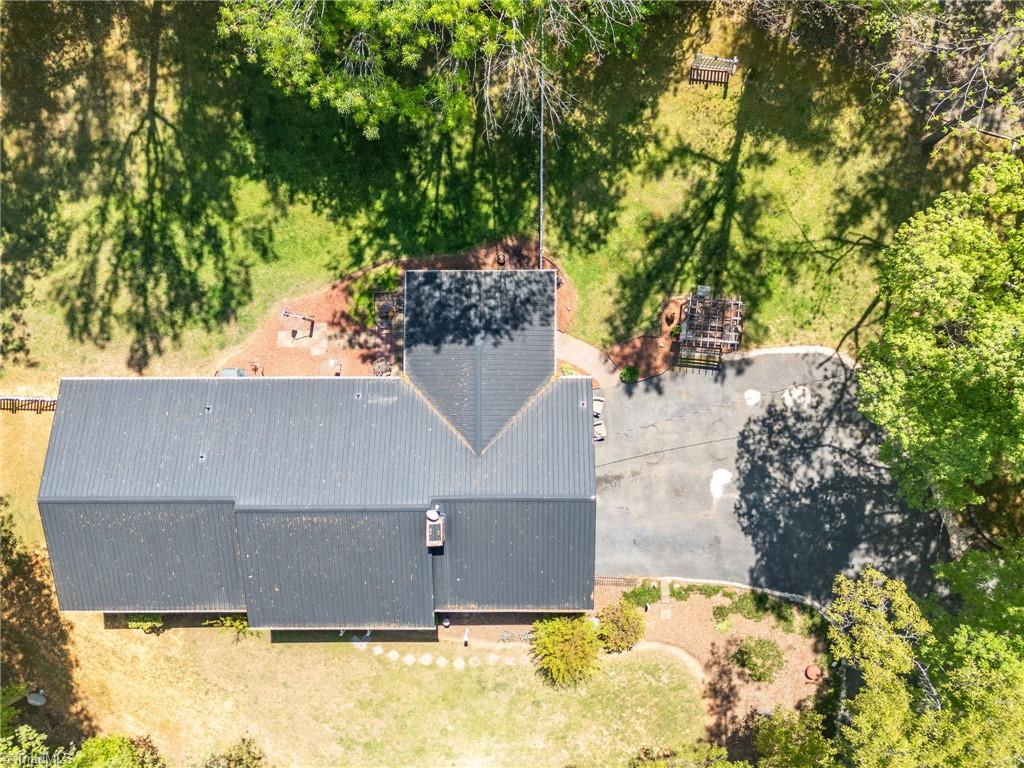 3133 NC HIGHWAY 49 S