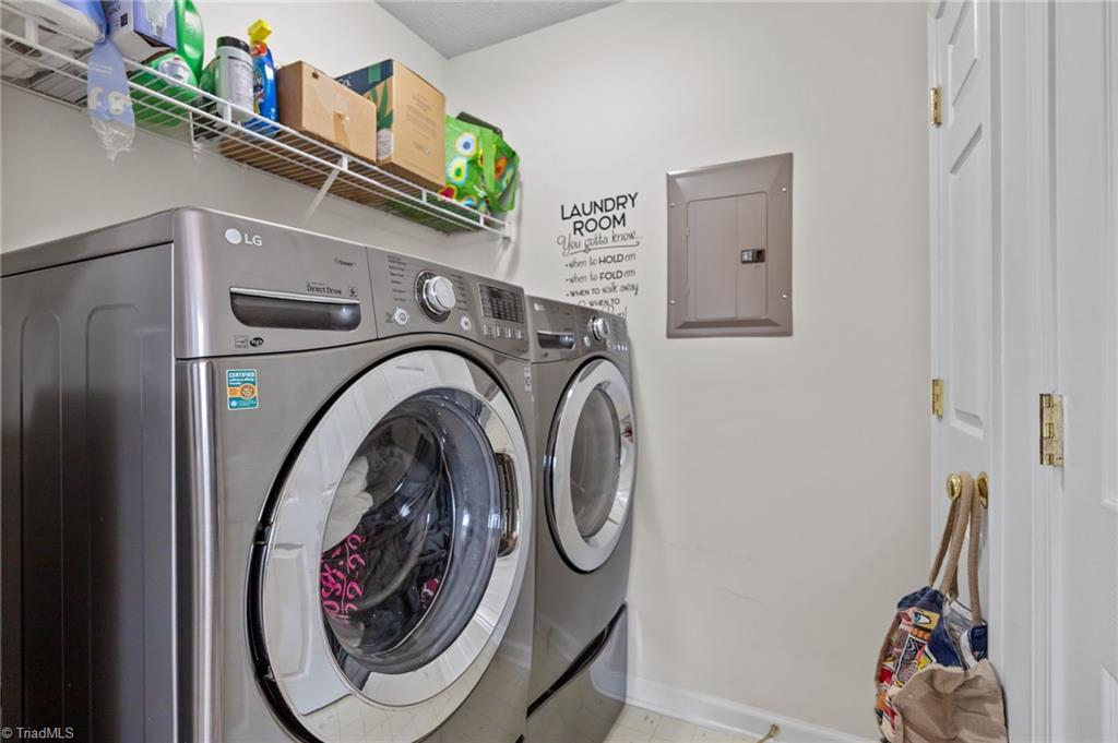 6121 Hedgecock Circle Unit 2C