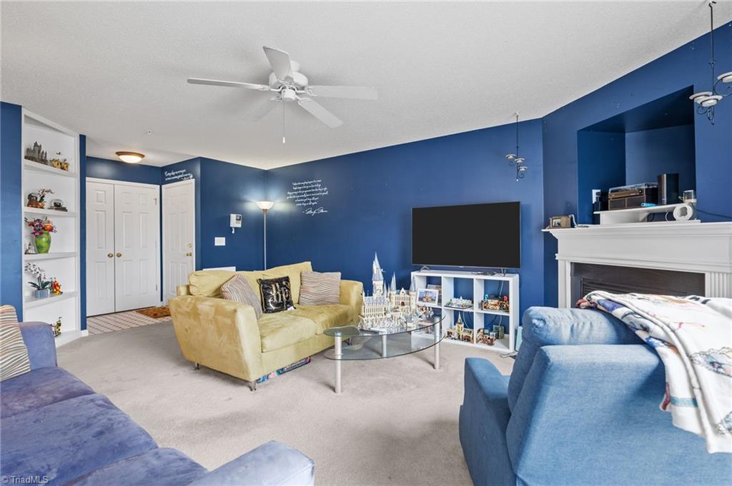 6121 Hedgecock Circle Unit 2C
