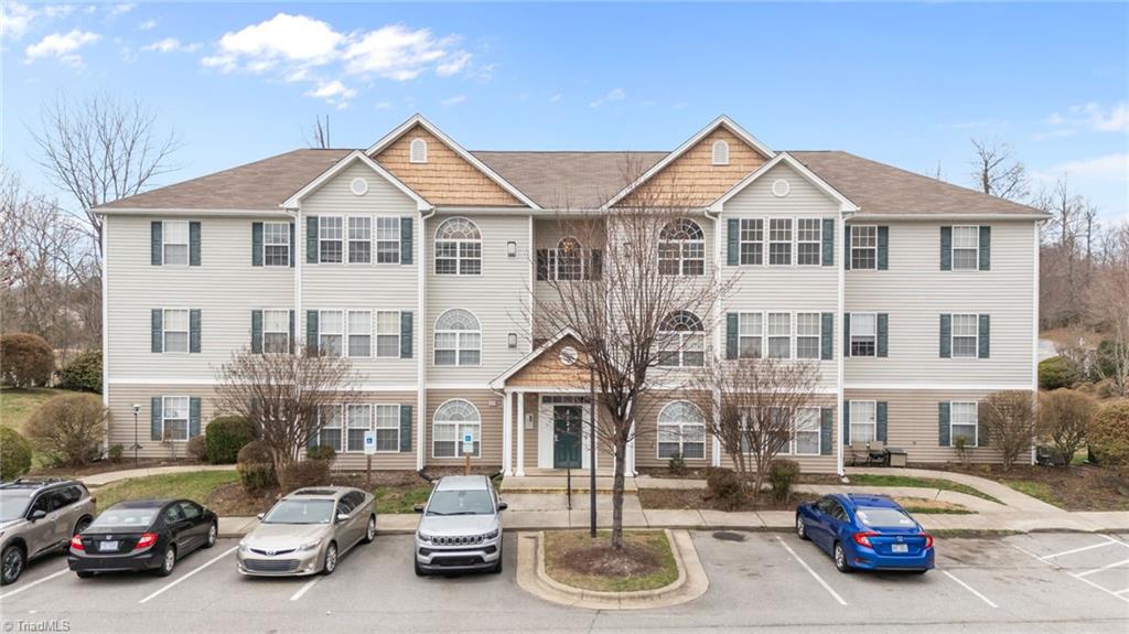 6121 Hedgecock Circle Unit 2C