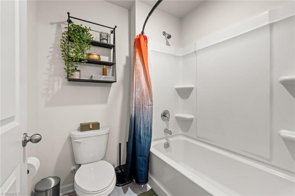 3216 Highlander Point