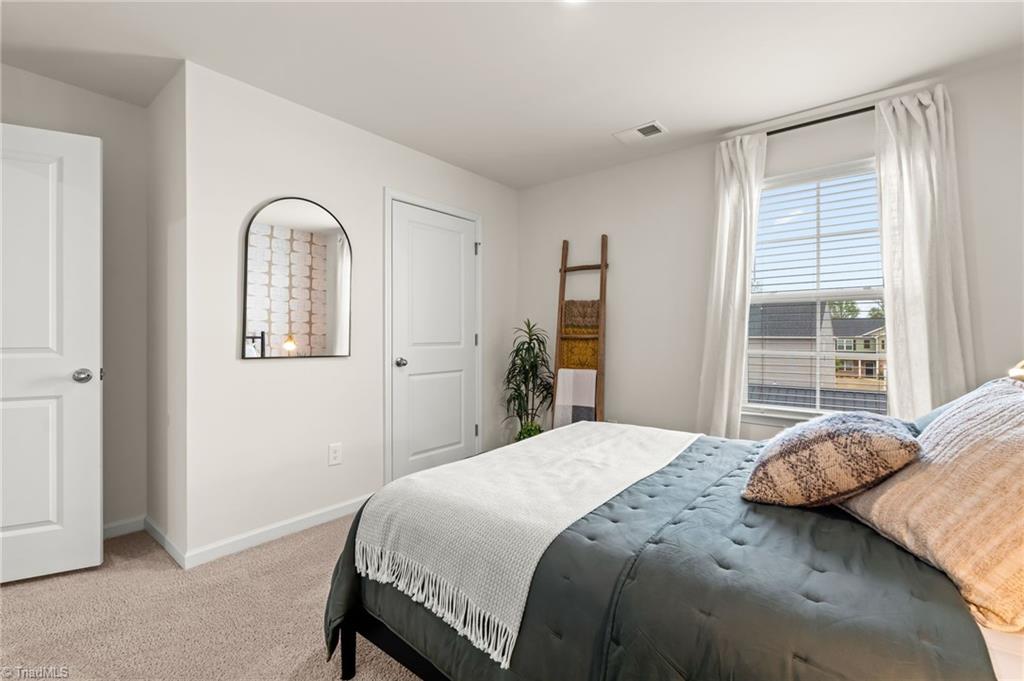 3216 Highlander Point