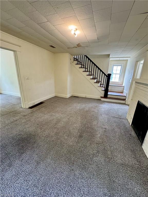 611 W Lexington Avenue