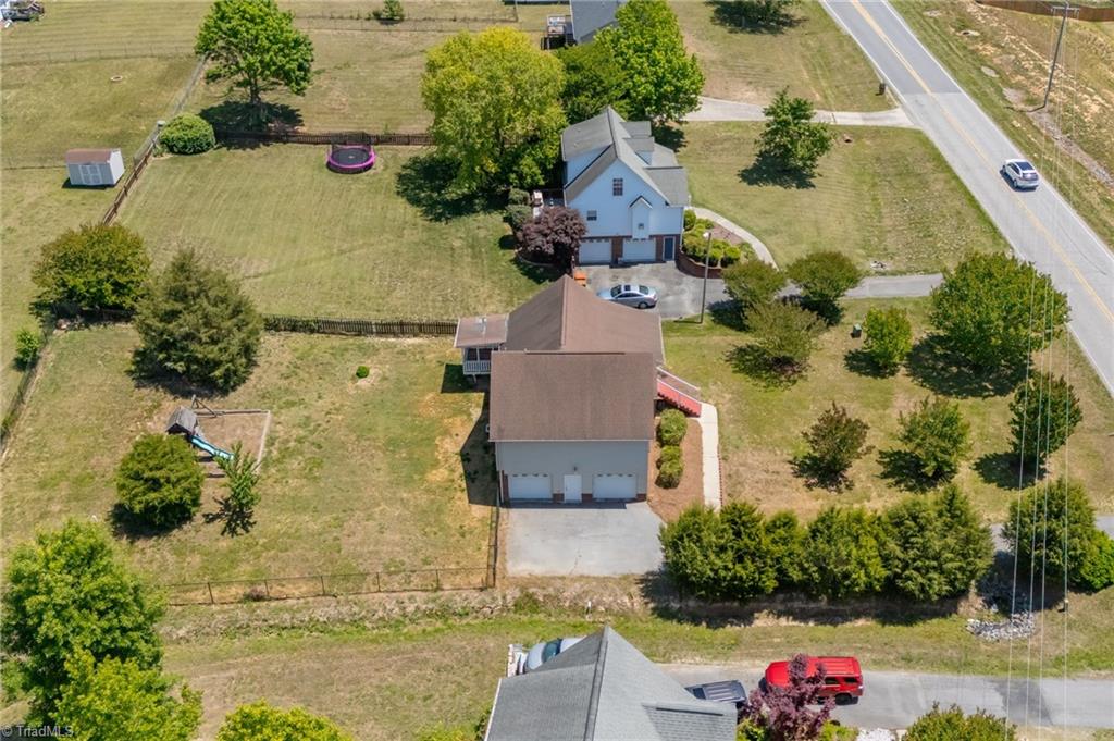 808 Arnold Road