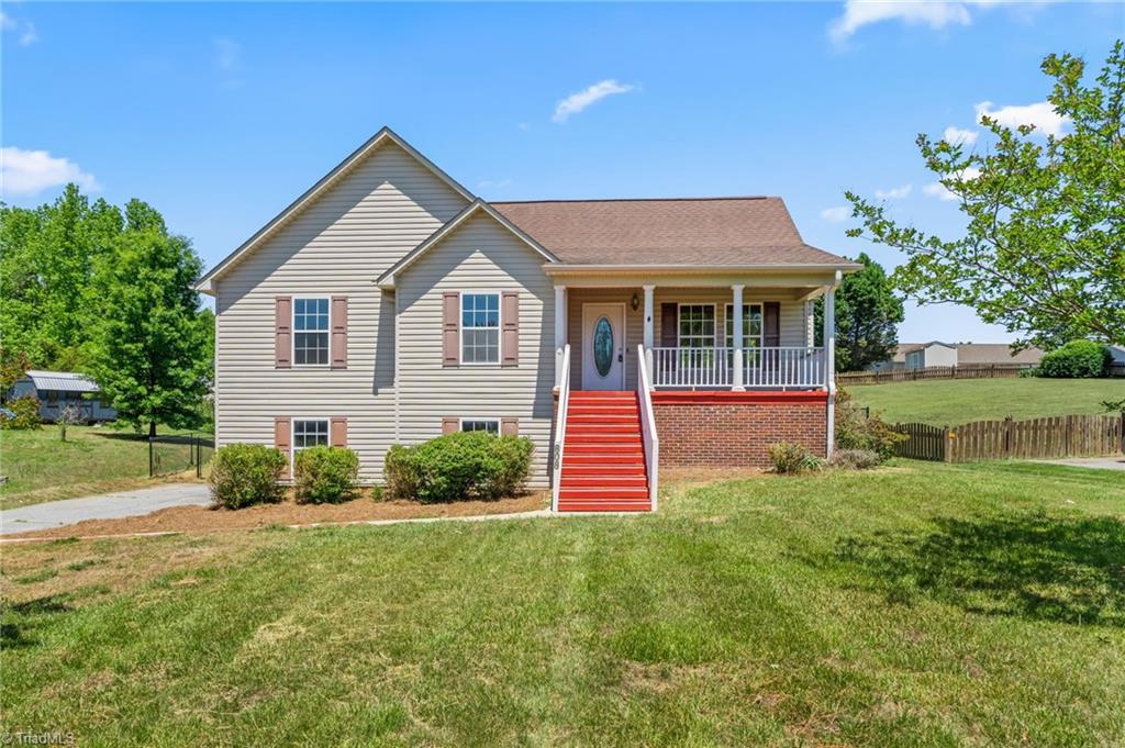 808 Arnold Road