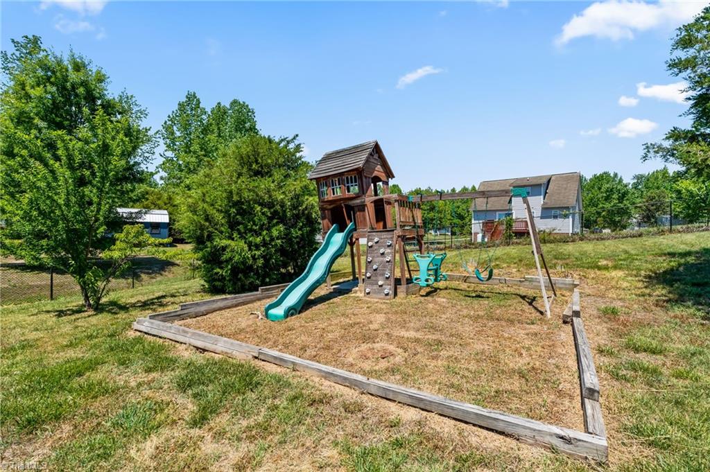808 Arnold Road