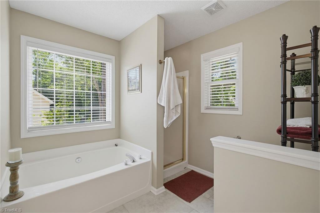 1305 Merlin Circle