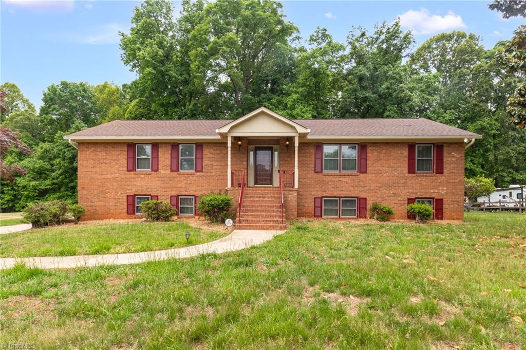 3326 Parrish Road, Winston-Salem