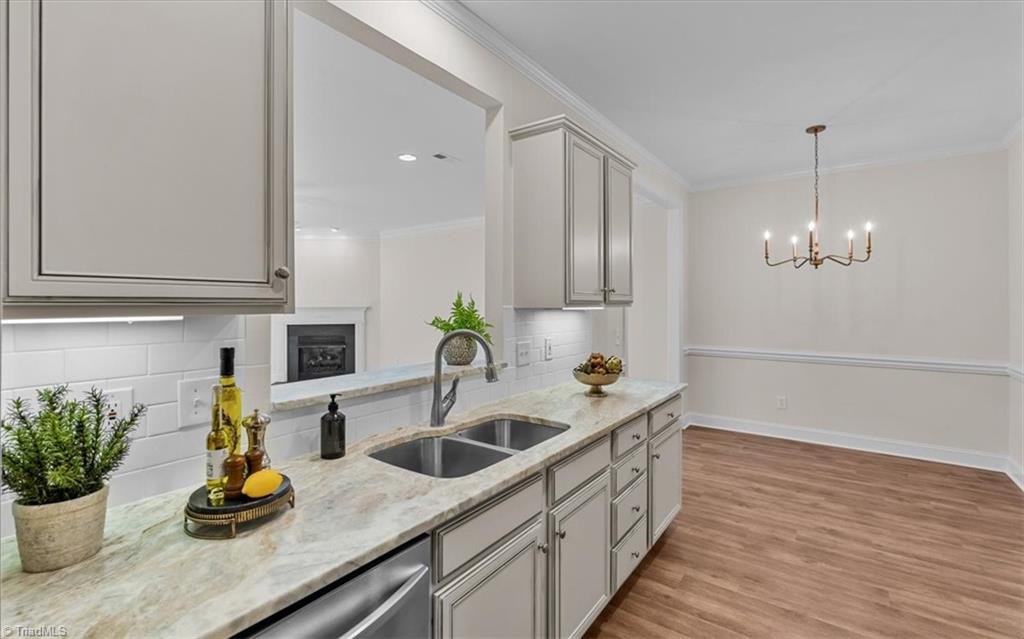 1055 Saint Michaels Lane