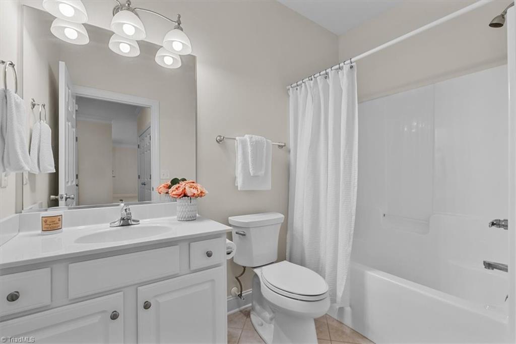 1055 Saint Michaels Lane