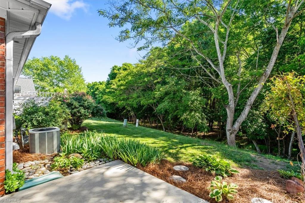 1055 Saint Michaels Lane