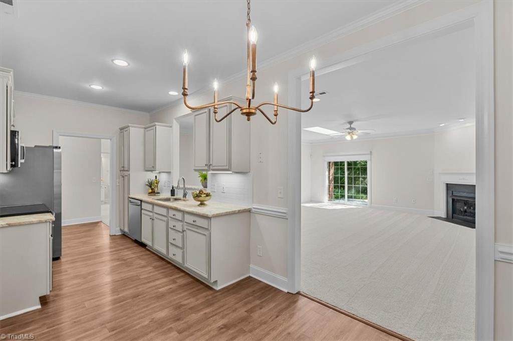 1055 Saint Michaels Lane