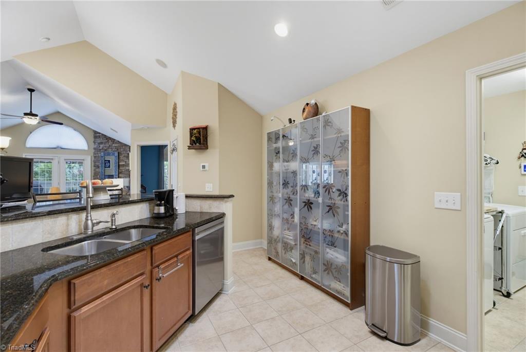 4261 Plantation Ridge Lane