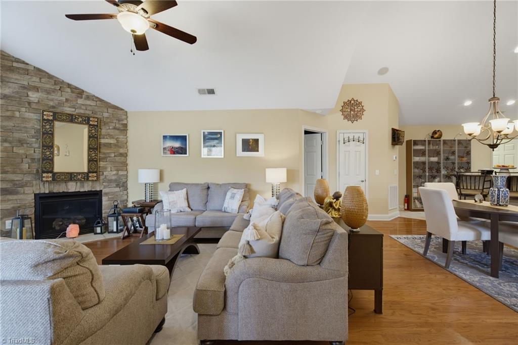 4261 Plantation Ridge Lane