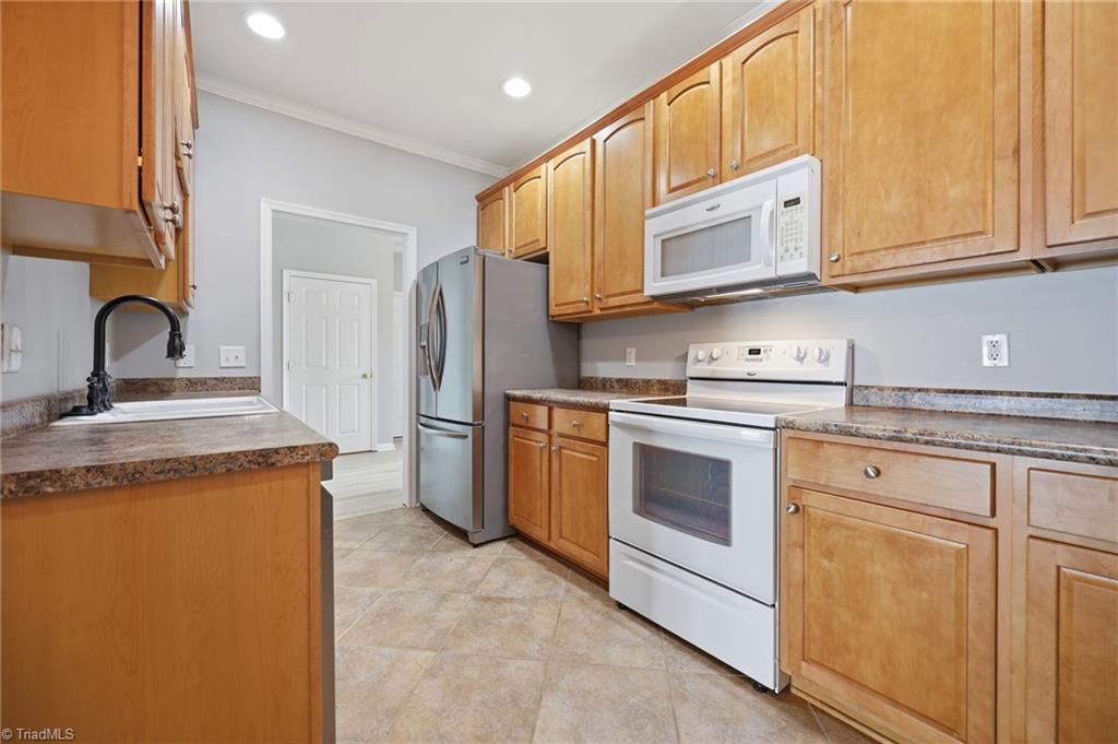 375 Northbridge Drive