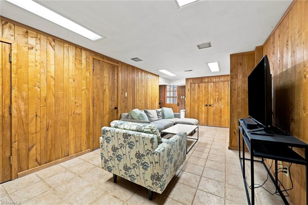 708 Florham Drive